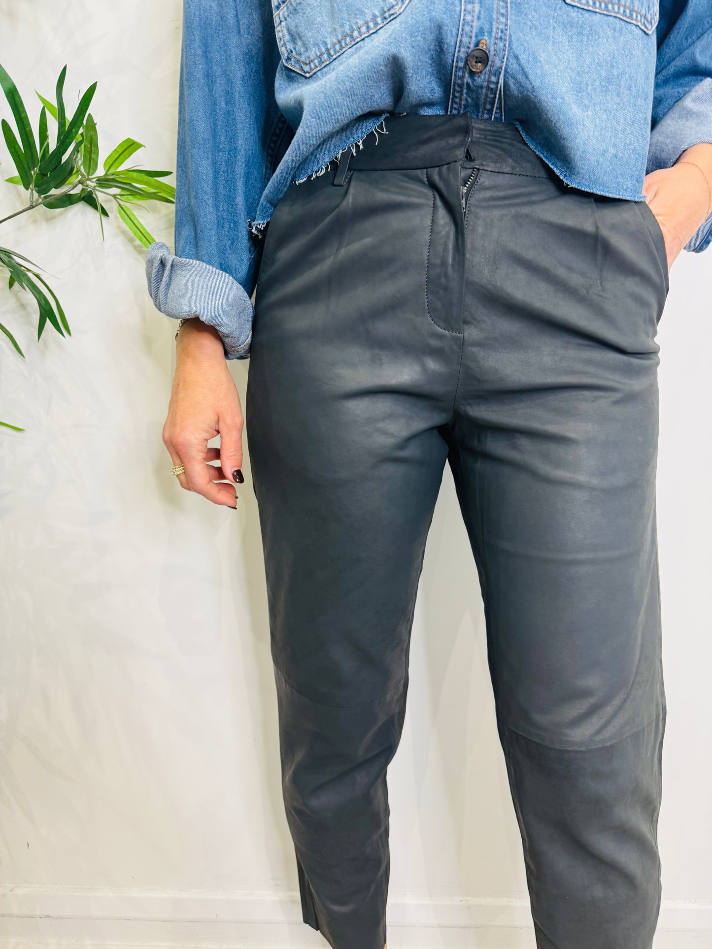 Leather Trousers - Size XS
