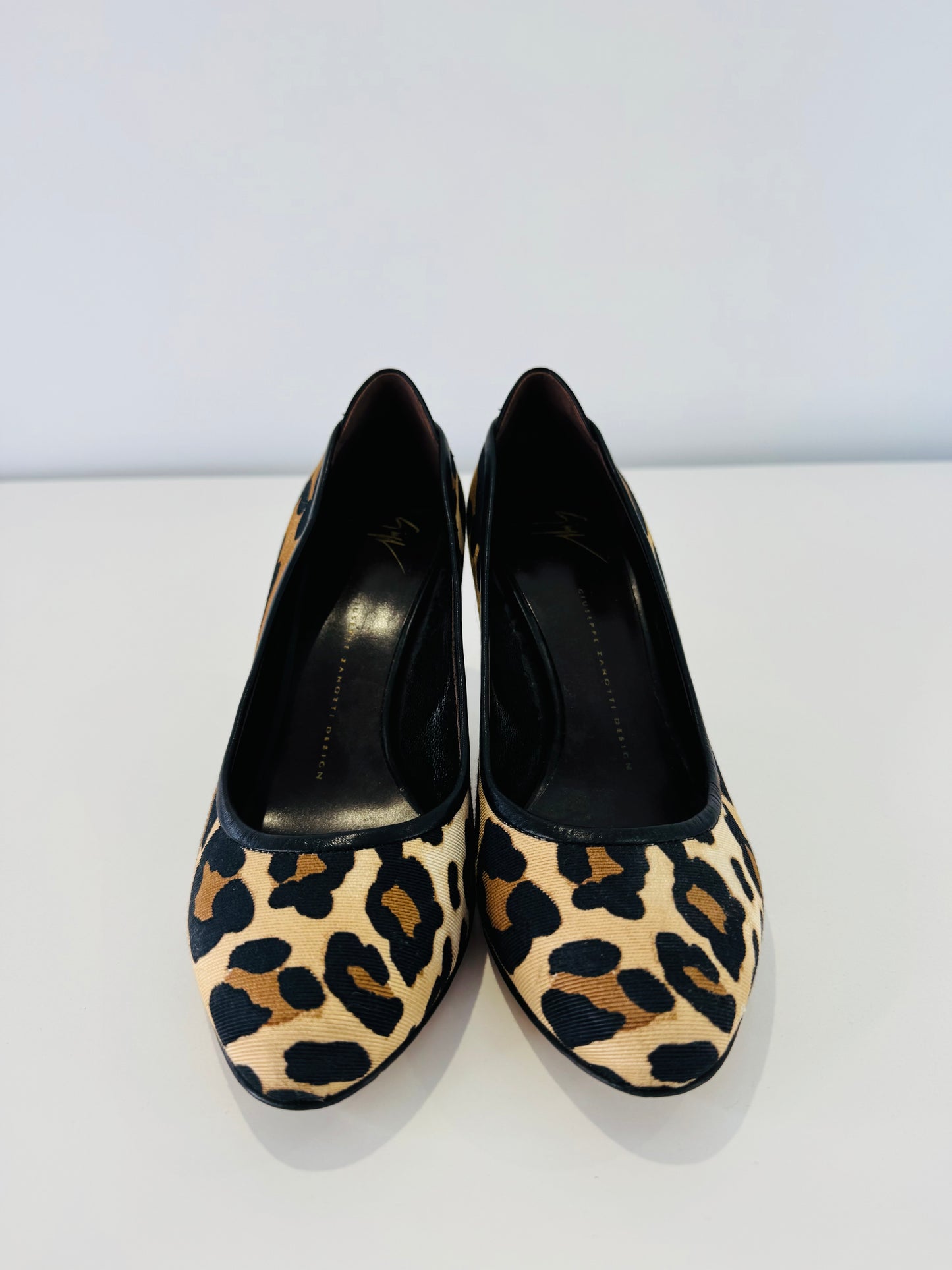 Leopard Print Pumps - Size 39