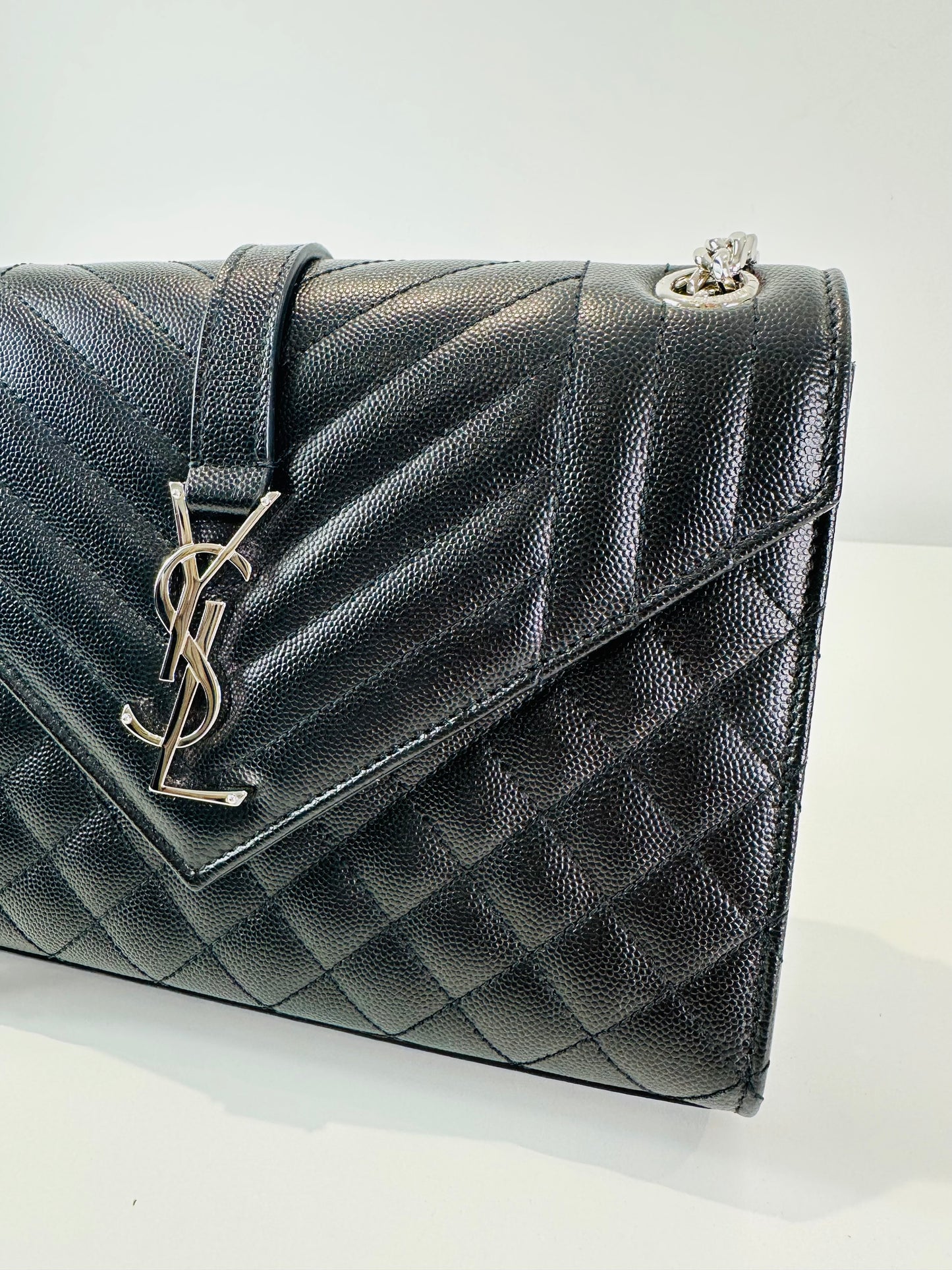 Medium Envelope Cross Body Bag