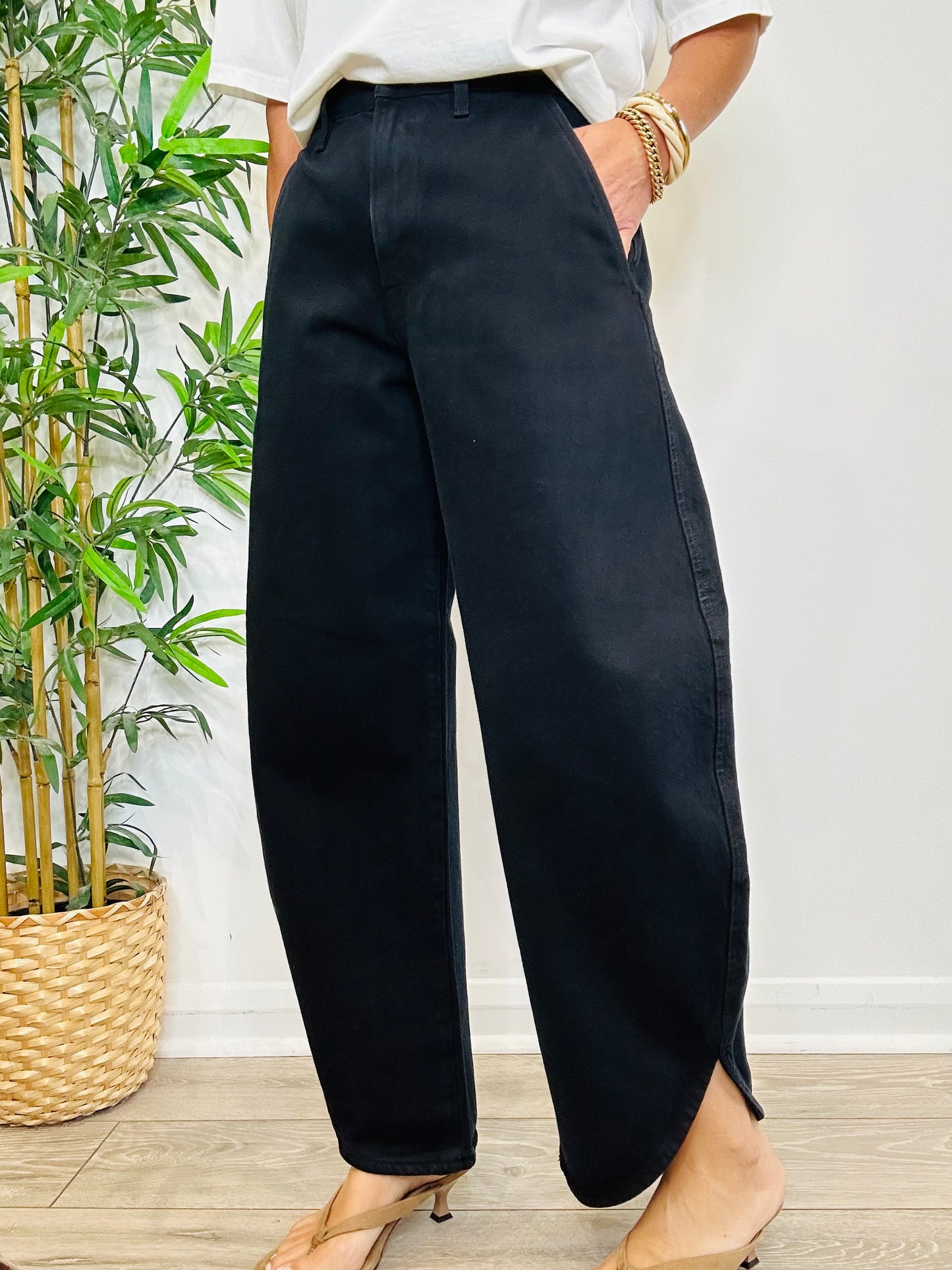 The Boomerang Jeans - Size 25