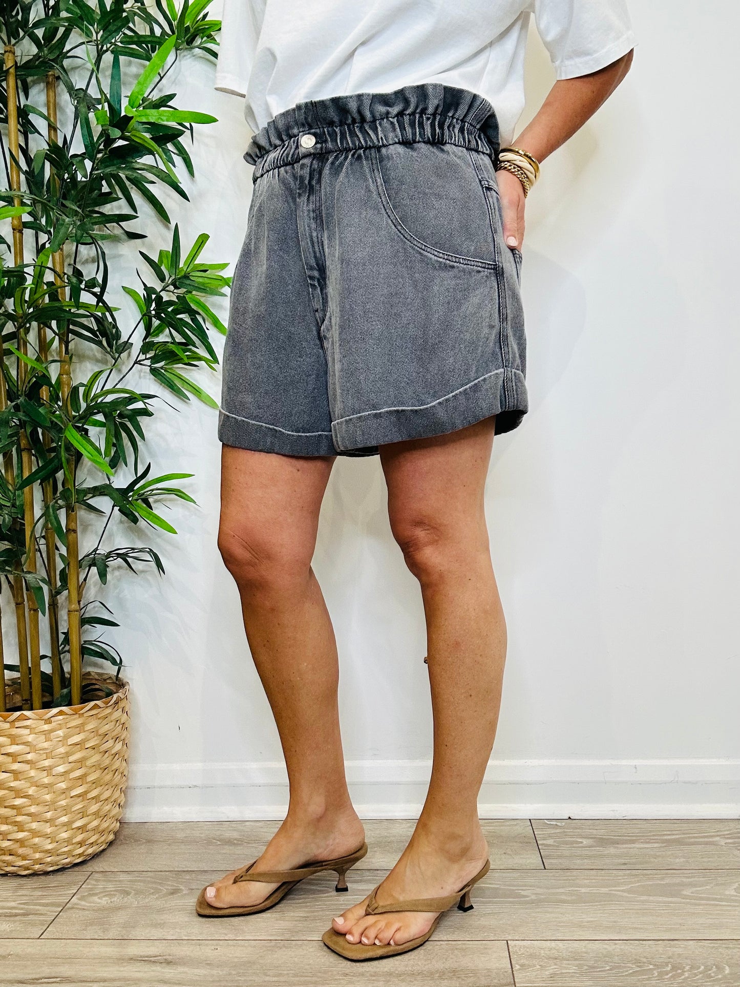 Itea Shorts - Size 38