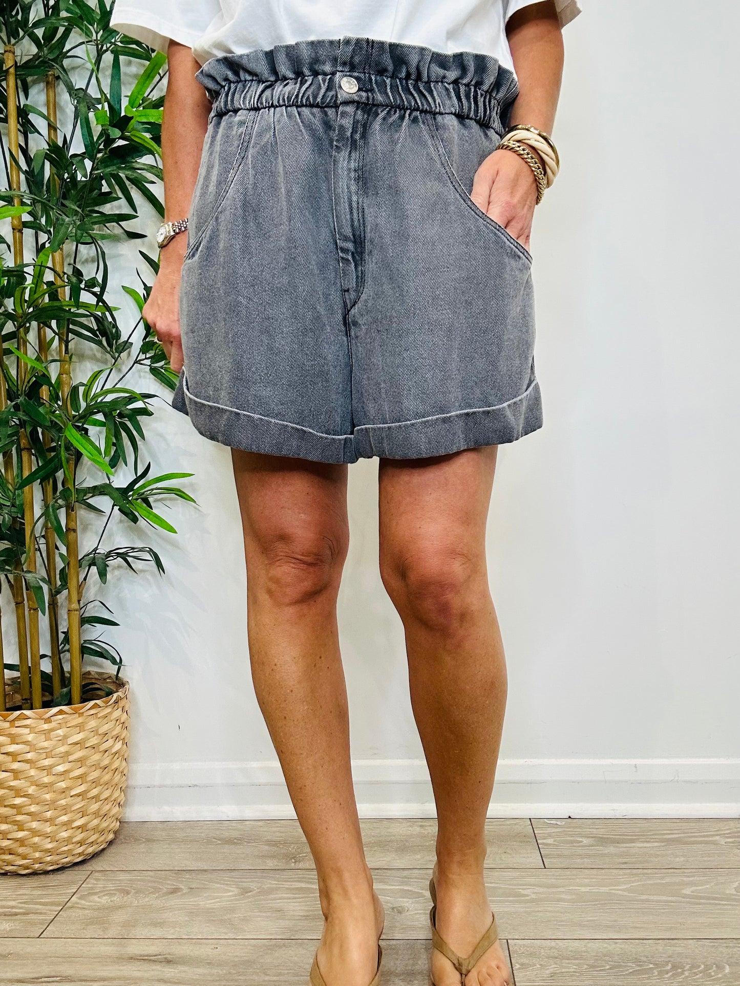 Itea Shorts - Size 38
