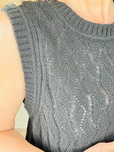 Load image into Gallery viewer, Cashmere Knitted Vest - Size L
