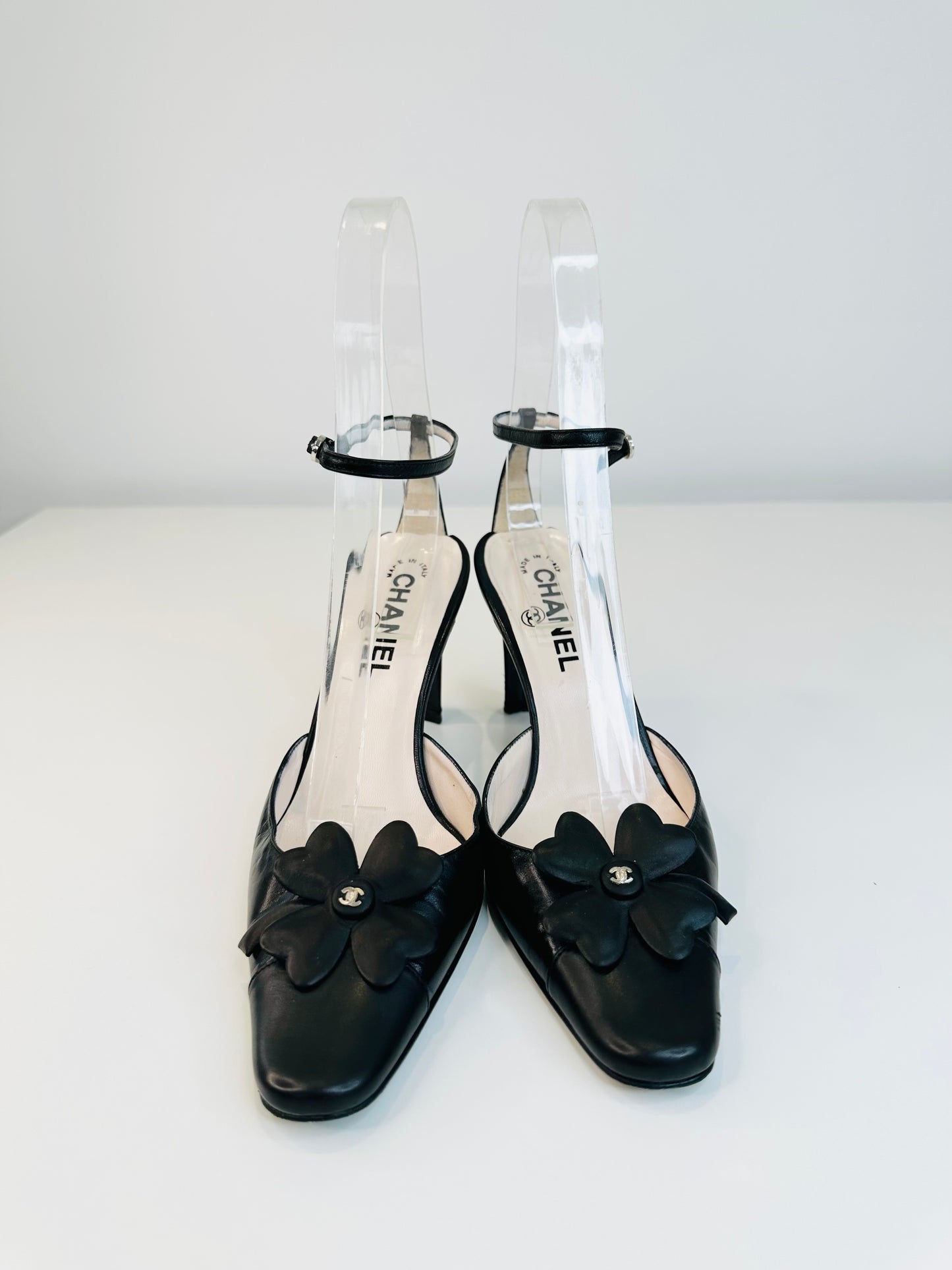 Leather Clover Pumps - Size 37