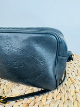 Load image into Gallery viewer, Leather Crossbody Bag
