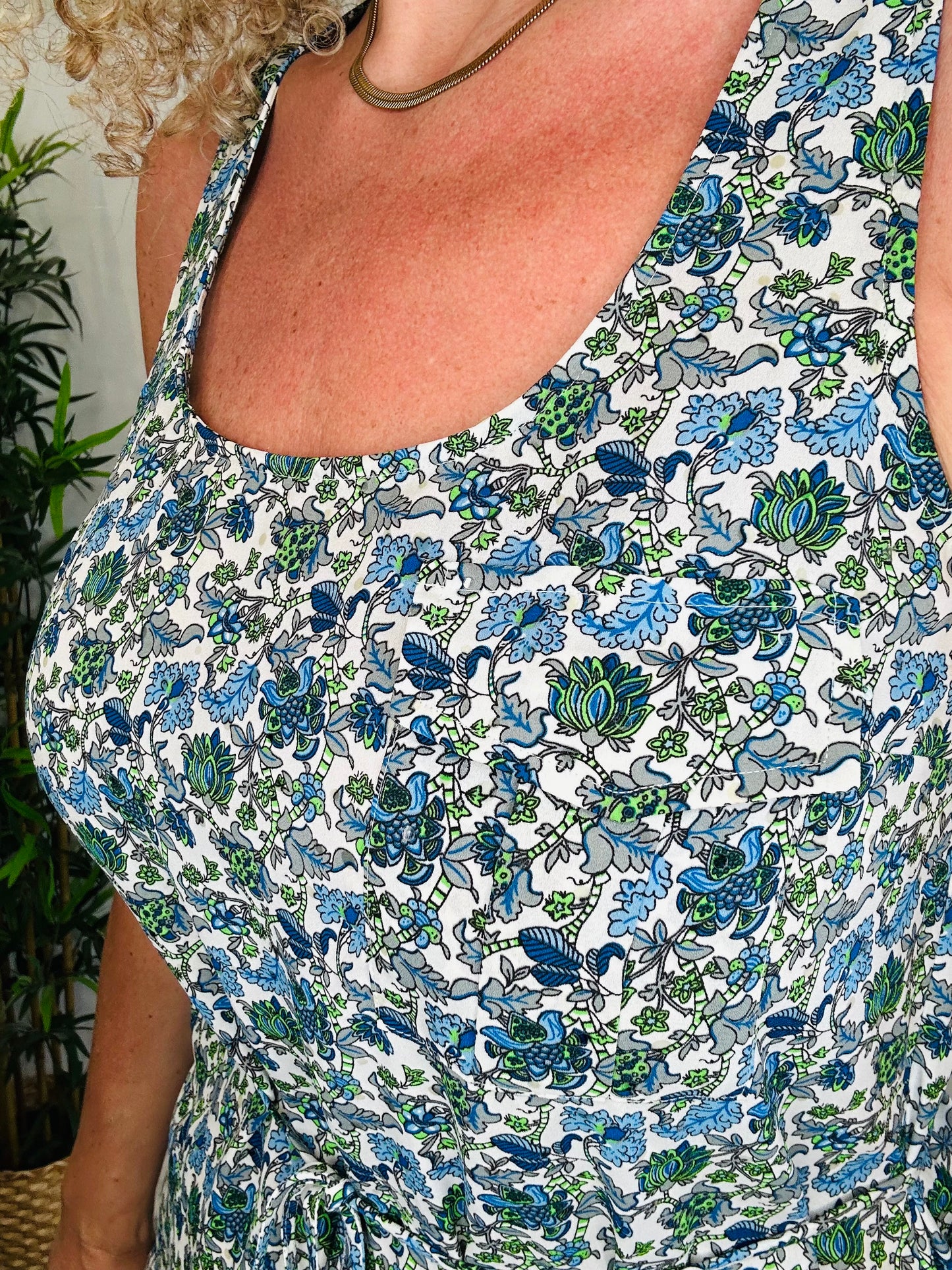 Sleeveless Floral Dress - Size 36