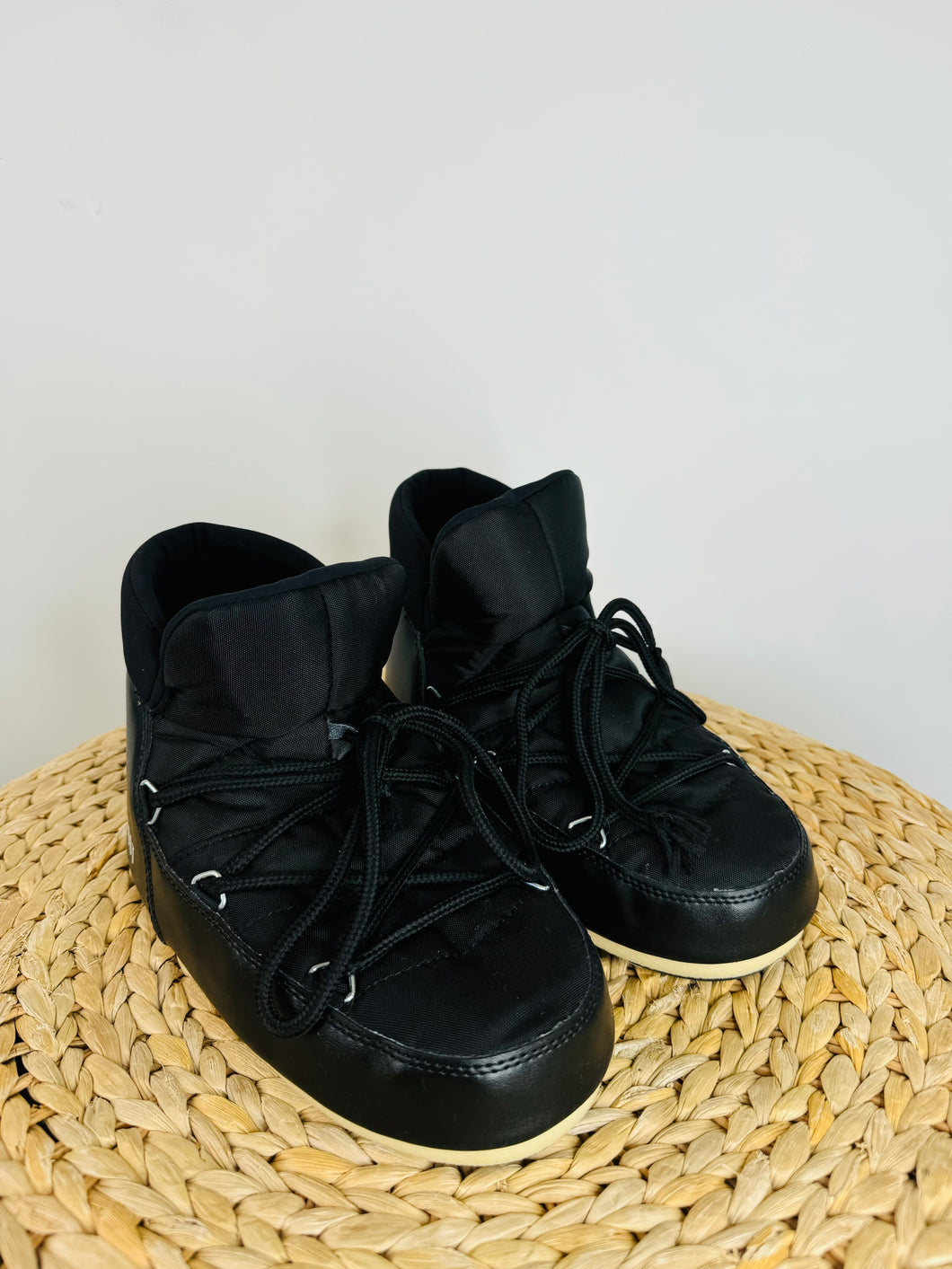 Low Moon Boots - Size 39