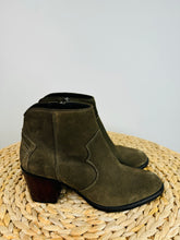 Load image into Gallery viewer, Suede Ankle Boots - Size 38
