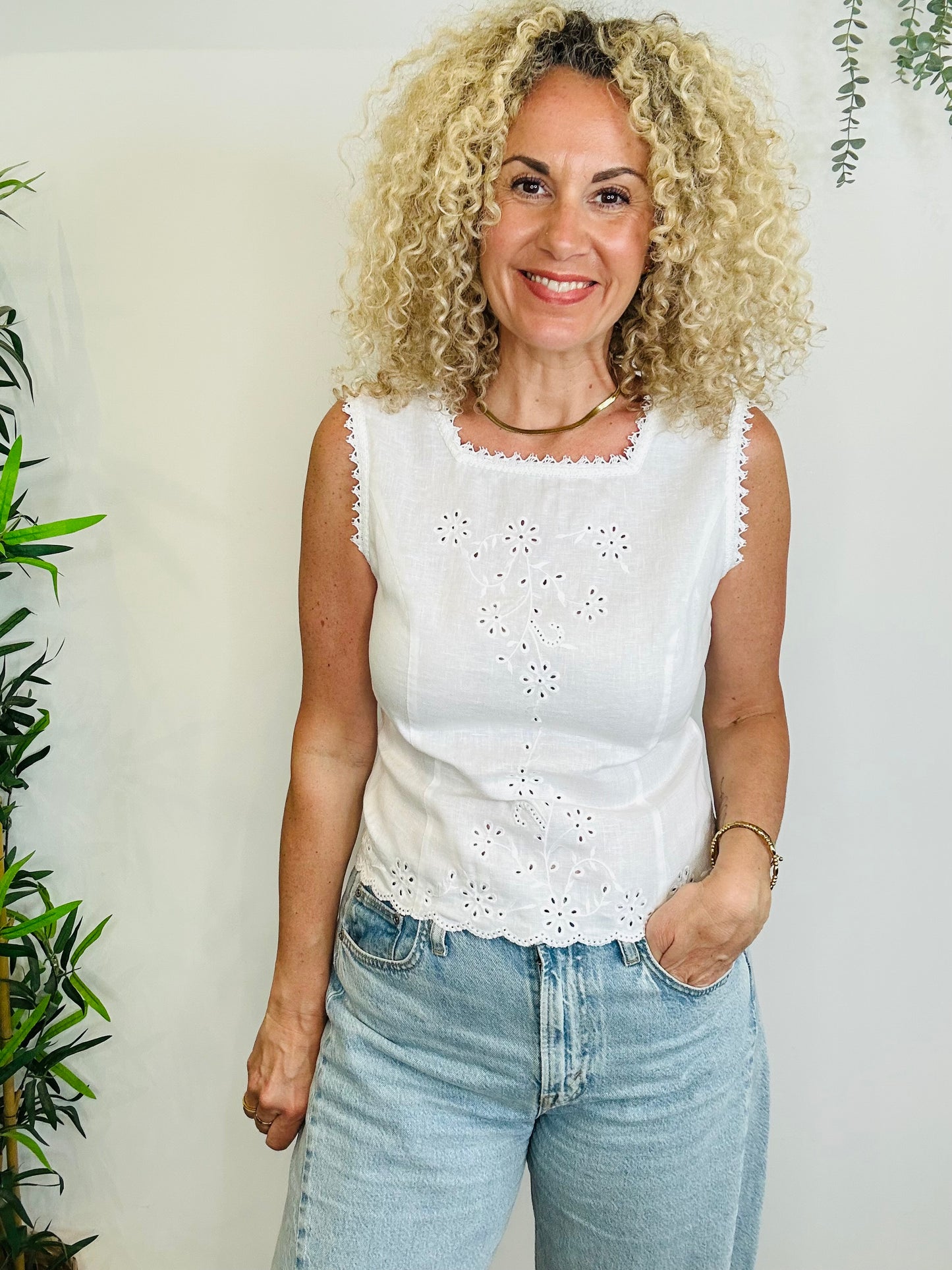 Broderie Linen Top - Size 10