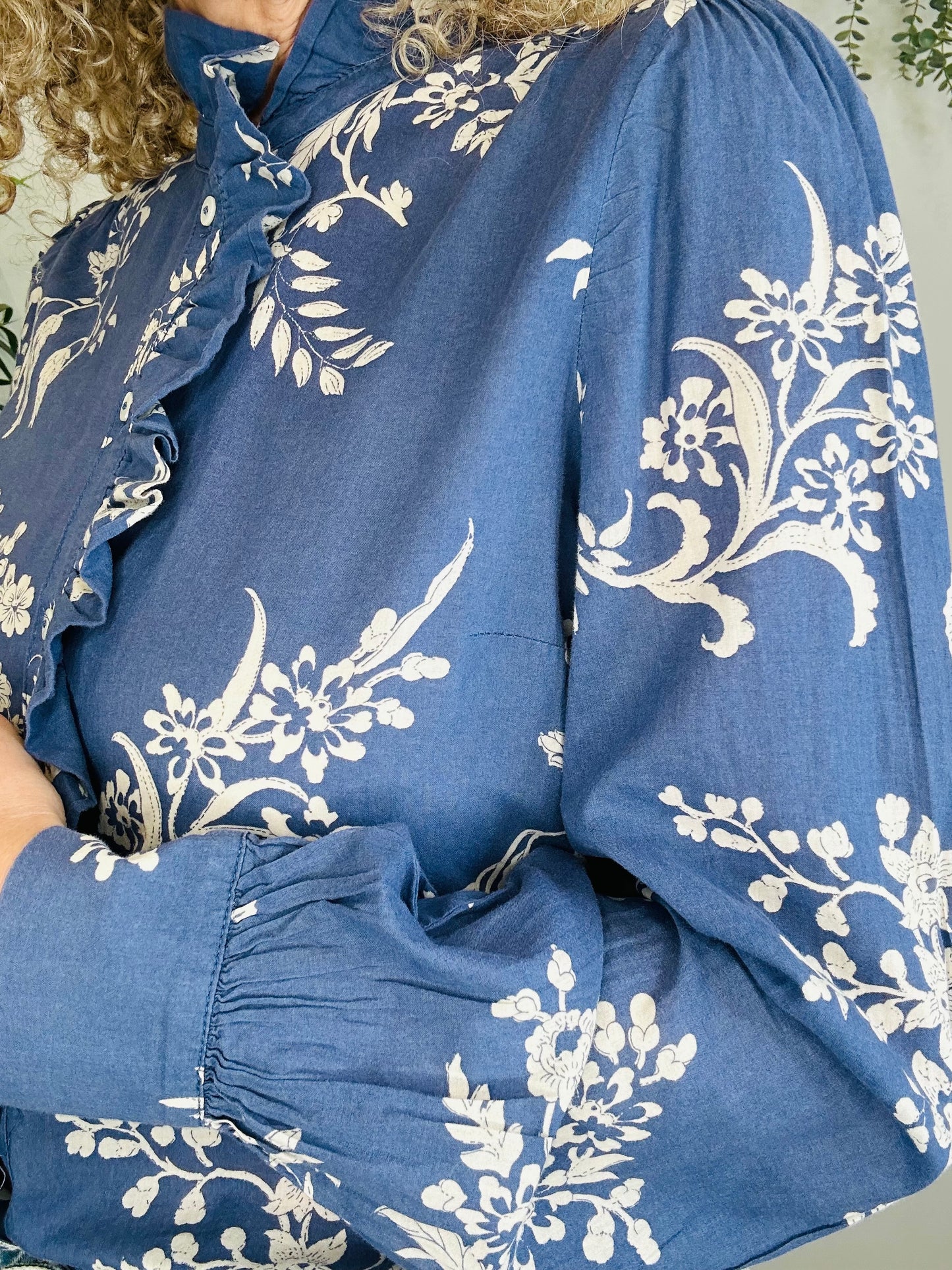 Floral Cotton Shirt - Size 40