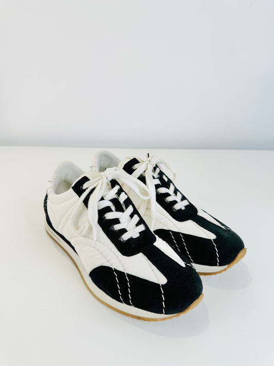 Sport Trainers - Size 39