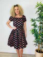 Load image into Gallery viewer, Lips Print Dress - Size 42IT

