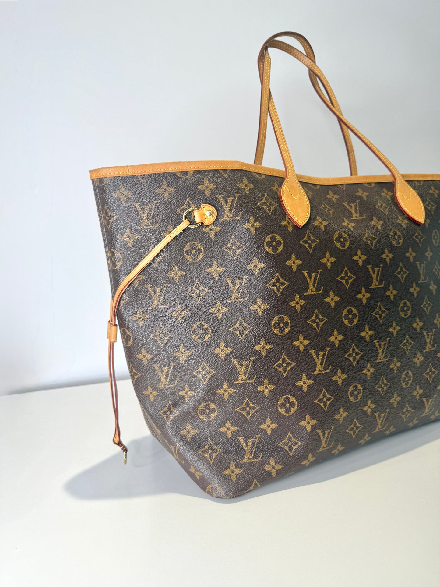 Neverfull GM Tote Bag