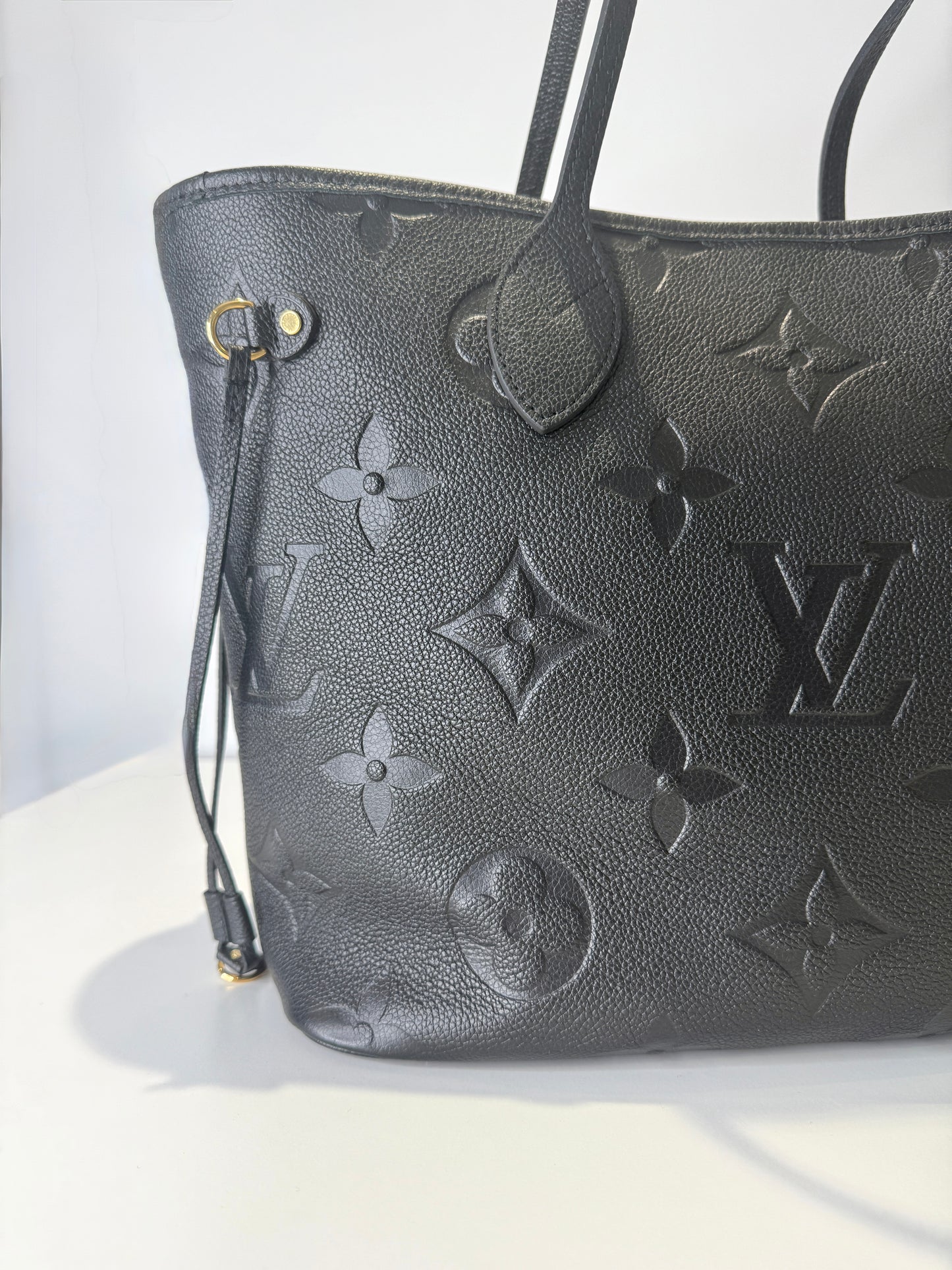 Neverfull MM Tote Bag