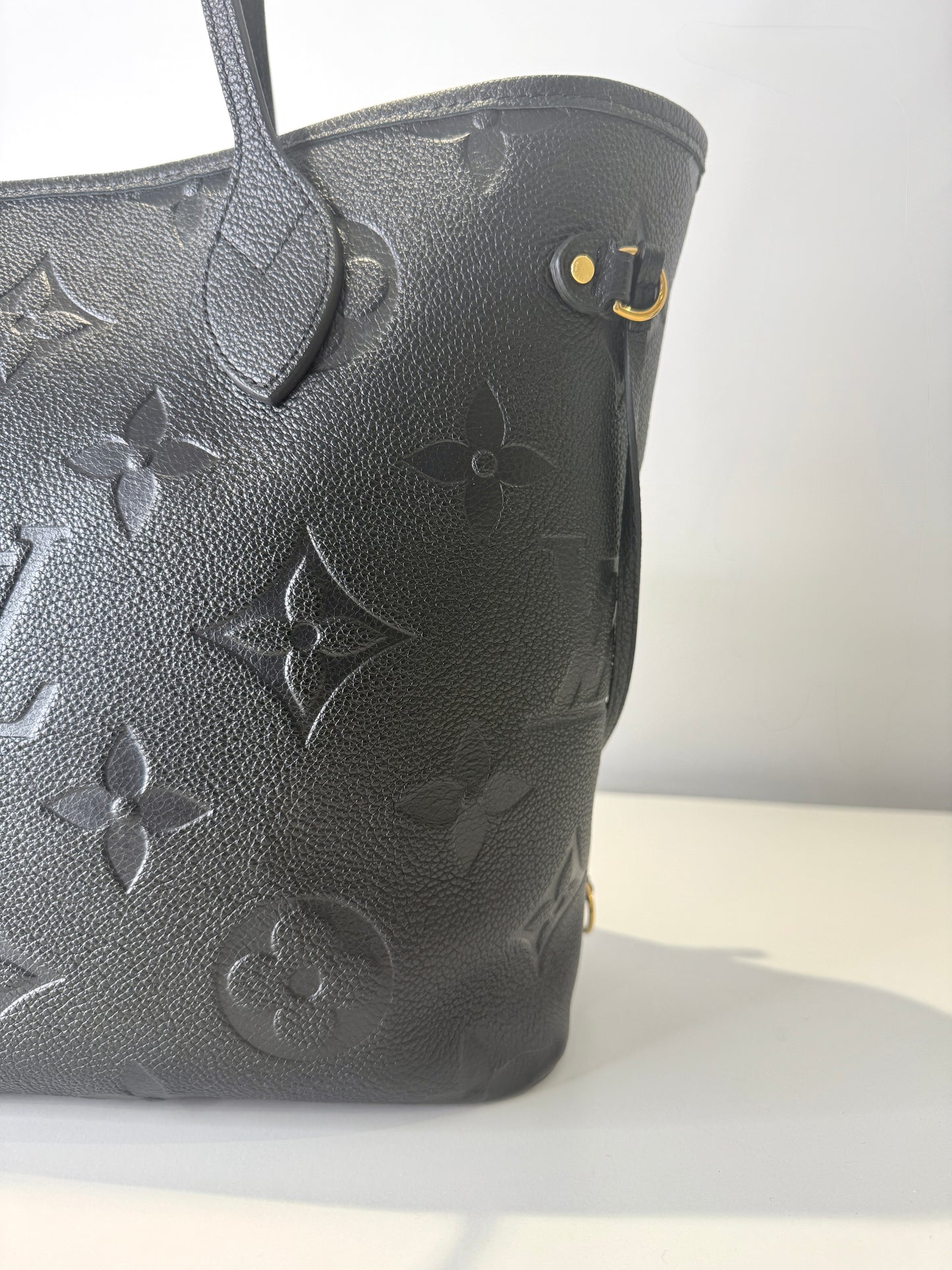 Neverfull MM Tote Bag