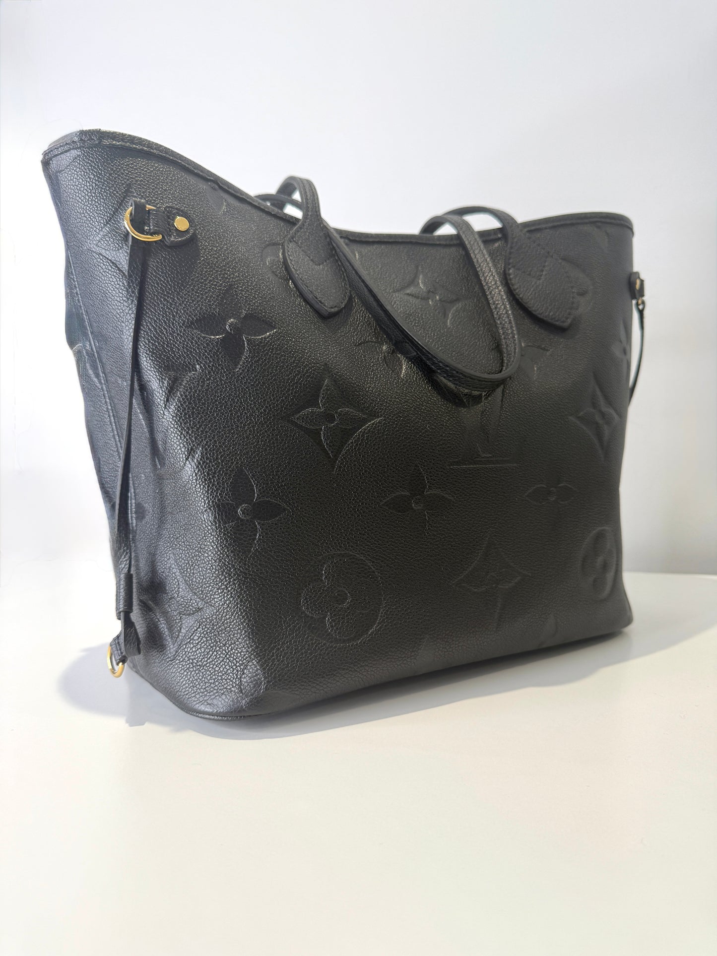 Neverfull MM Tote Bag