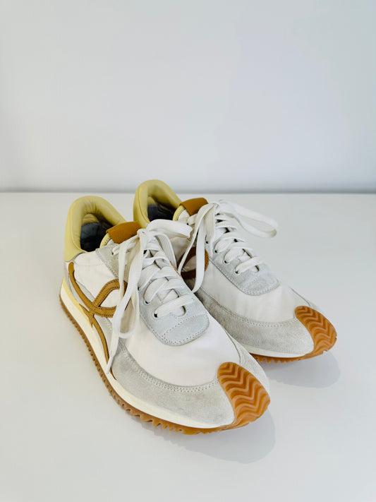 Flow Running Trainers - Size 38