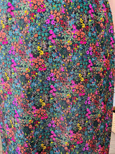 Load image into Gallery viewer, Floral Skirt - Size 4
