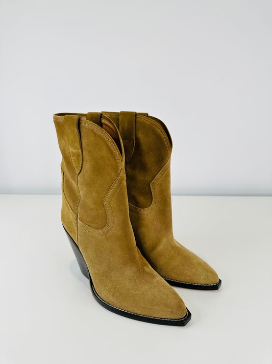 Leyane Suede Boots - Size 39
