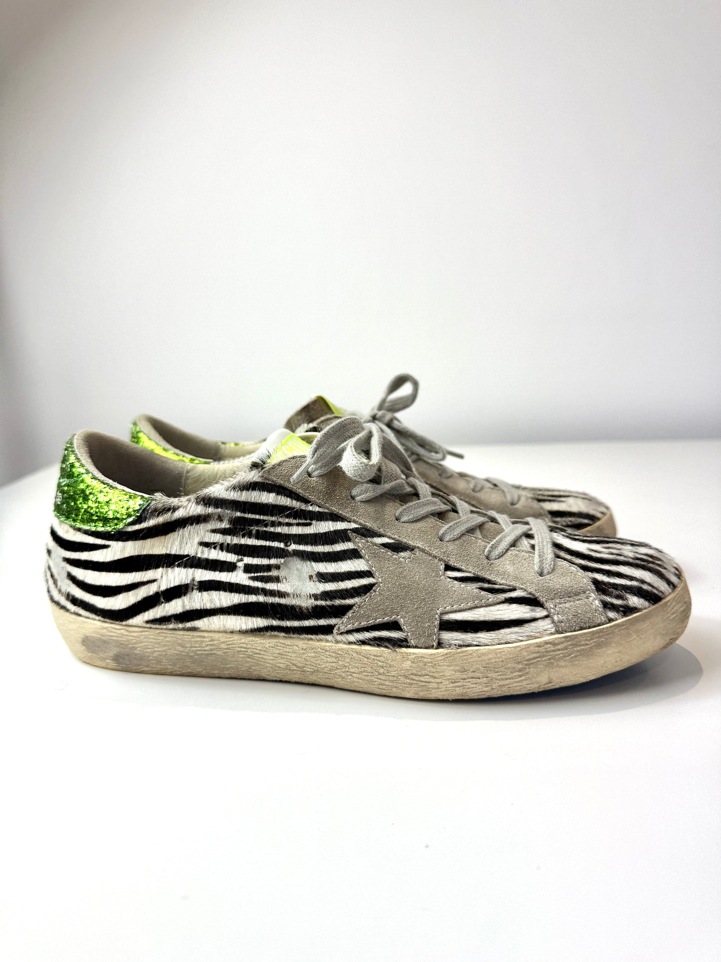 Superstar Trainers - Size 39