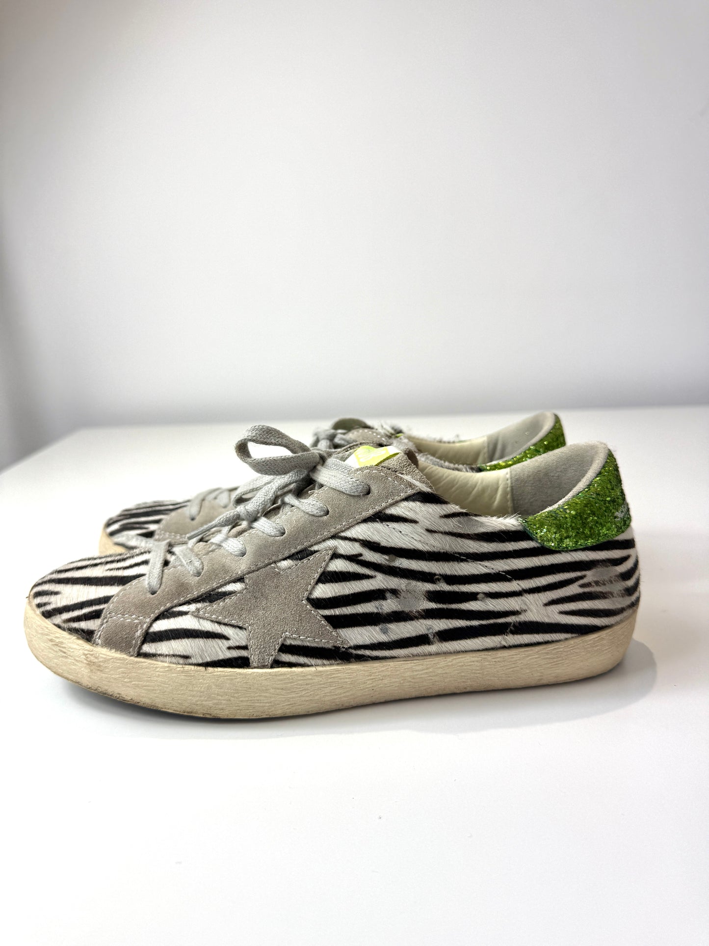 Superstar Trainers - Size 39