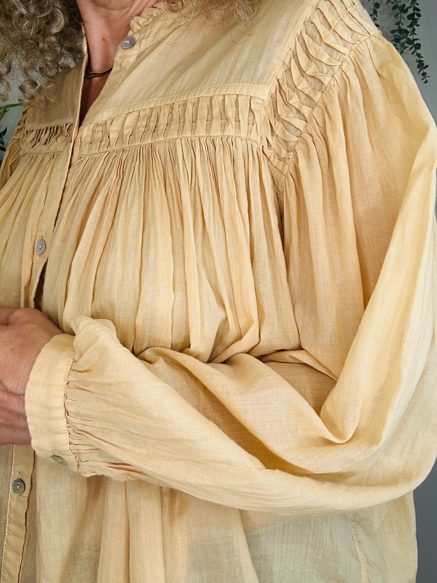 Cotton Shirt - Size S