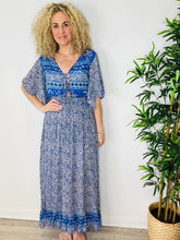 Load image into Gallery viewer, Patterned Maxi Dress - Size S
