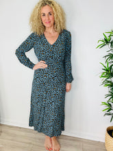 Load image into Gallery viewer, Floral Maxi Dress - Size 40
