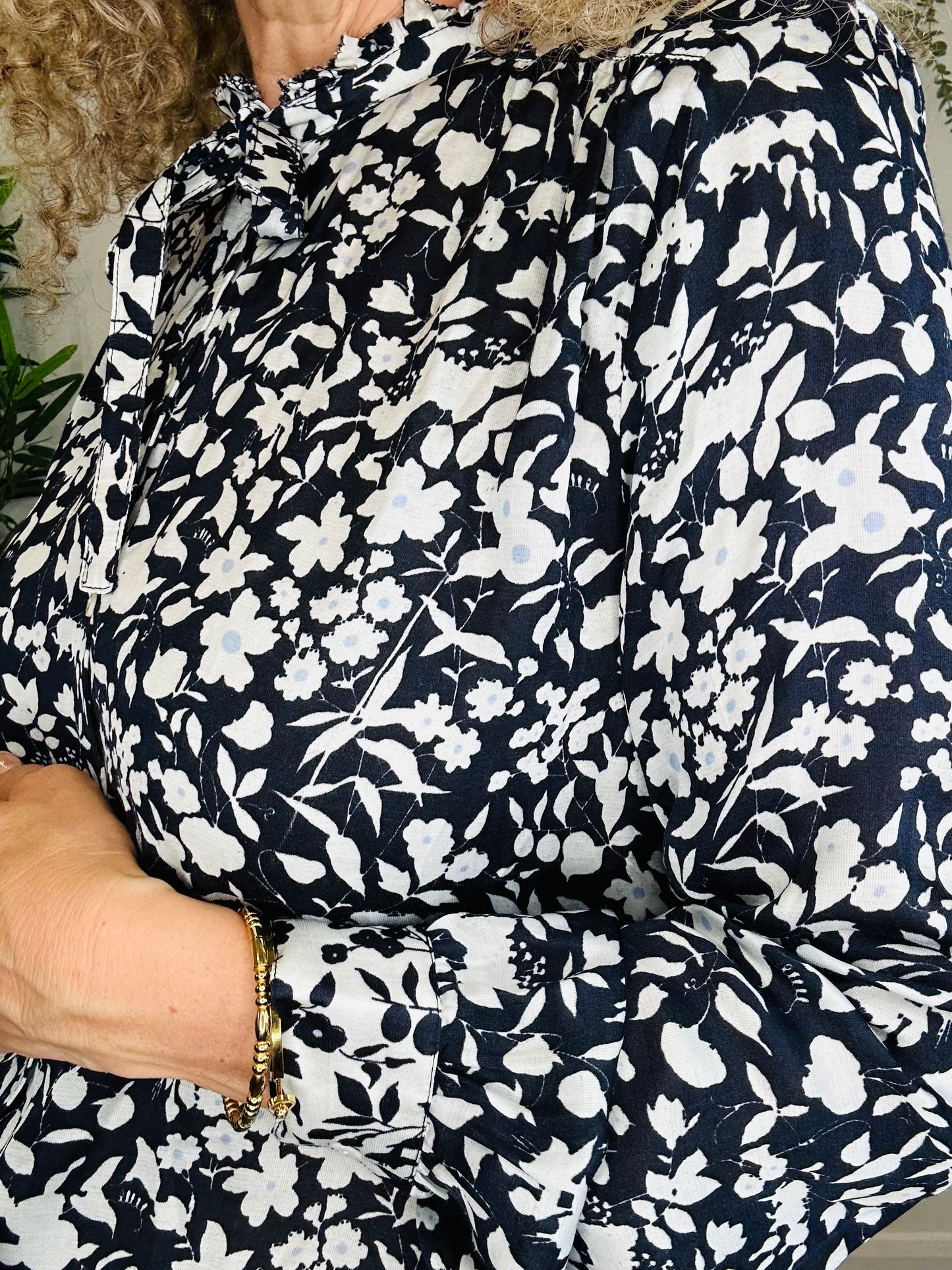 Floral Shirt - Size M