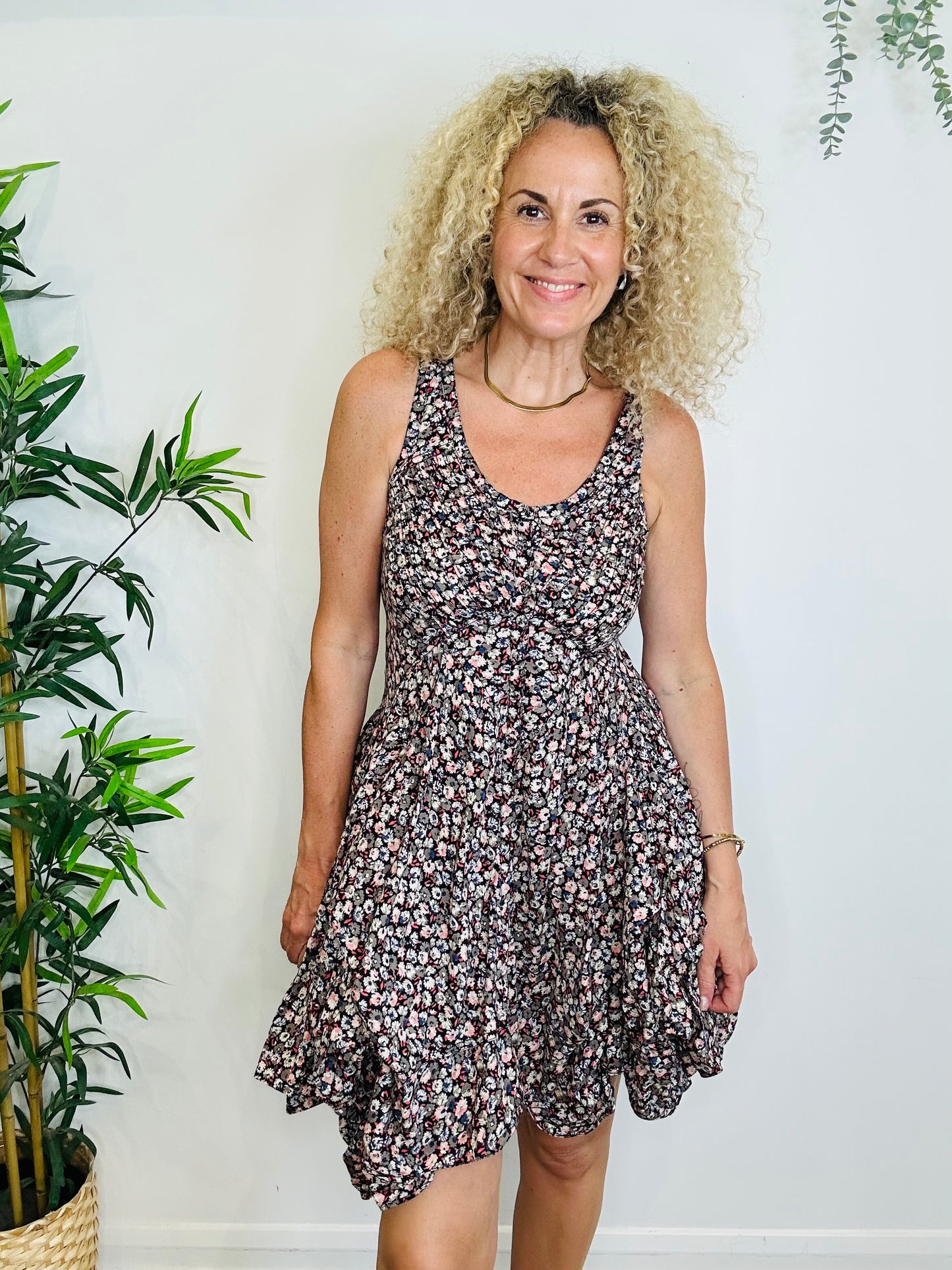 Short Floral Dress - Size 10