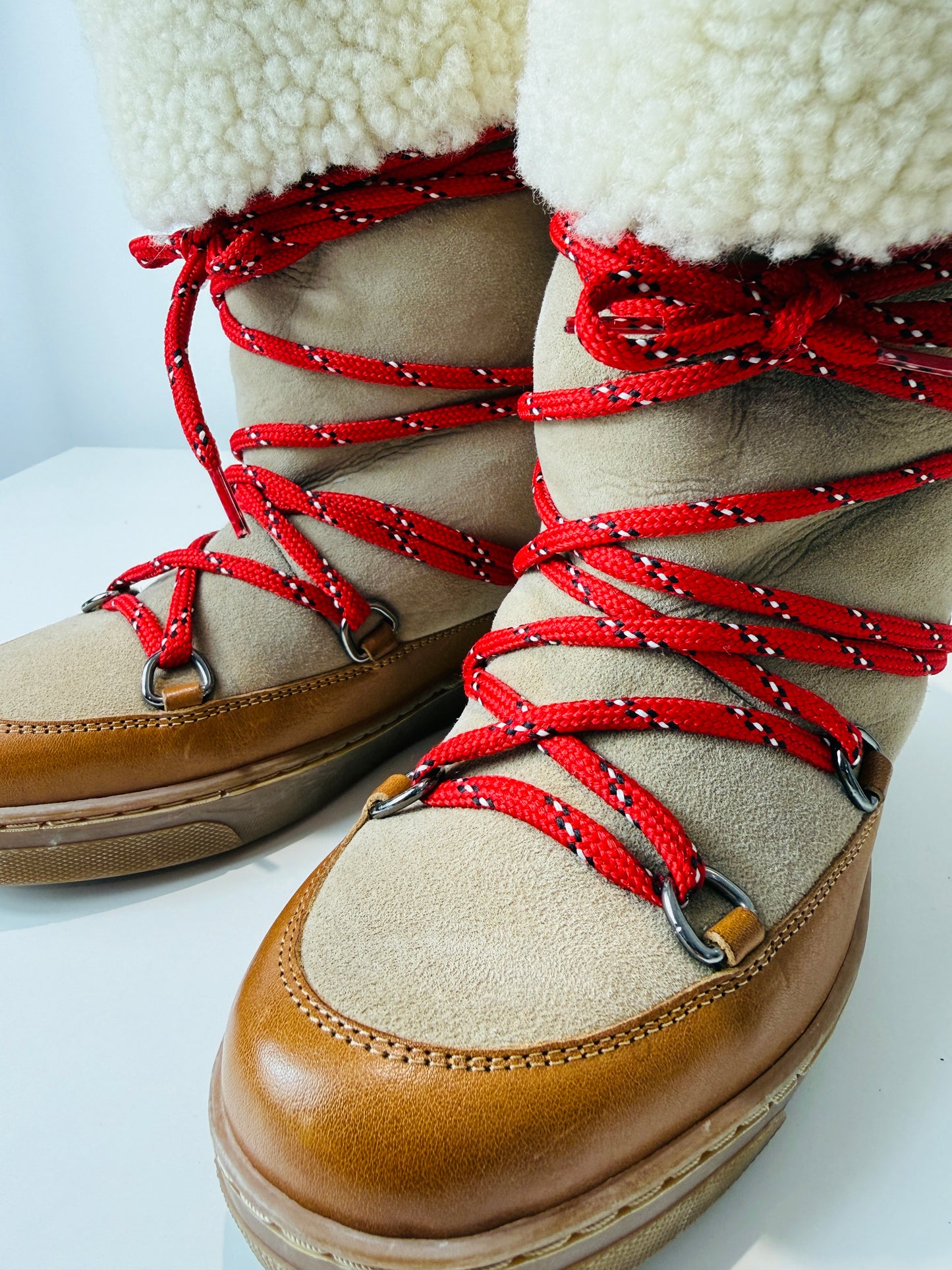 Nowles Leather Snow Boots - Size 39