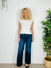 Load image into Gallery viewer, Le Slim Palazzo Jeans - Size 27
