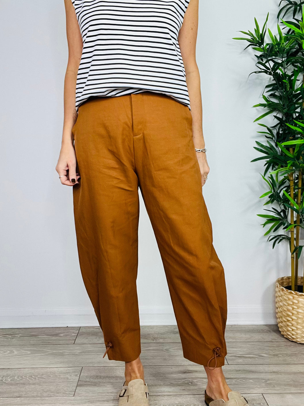 Relaxed Trousers - Size 38IT