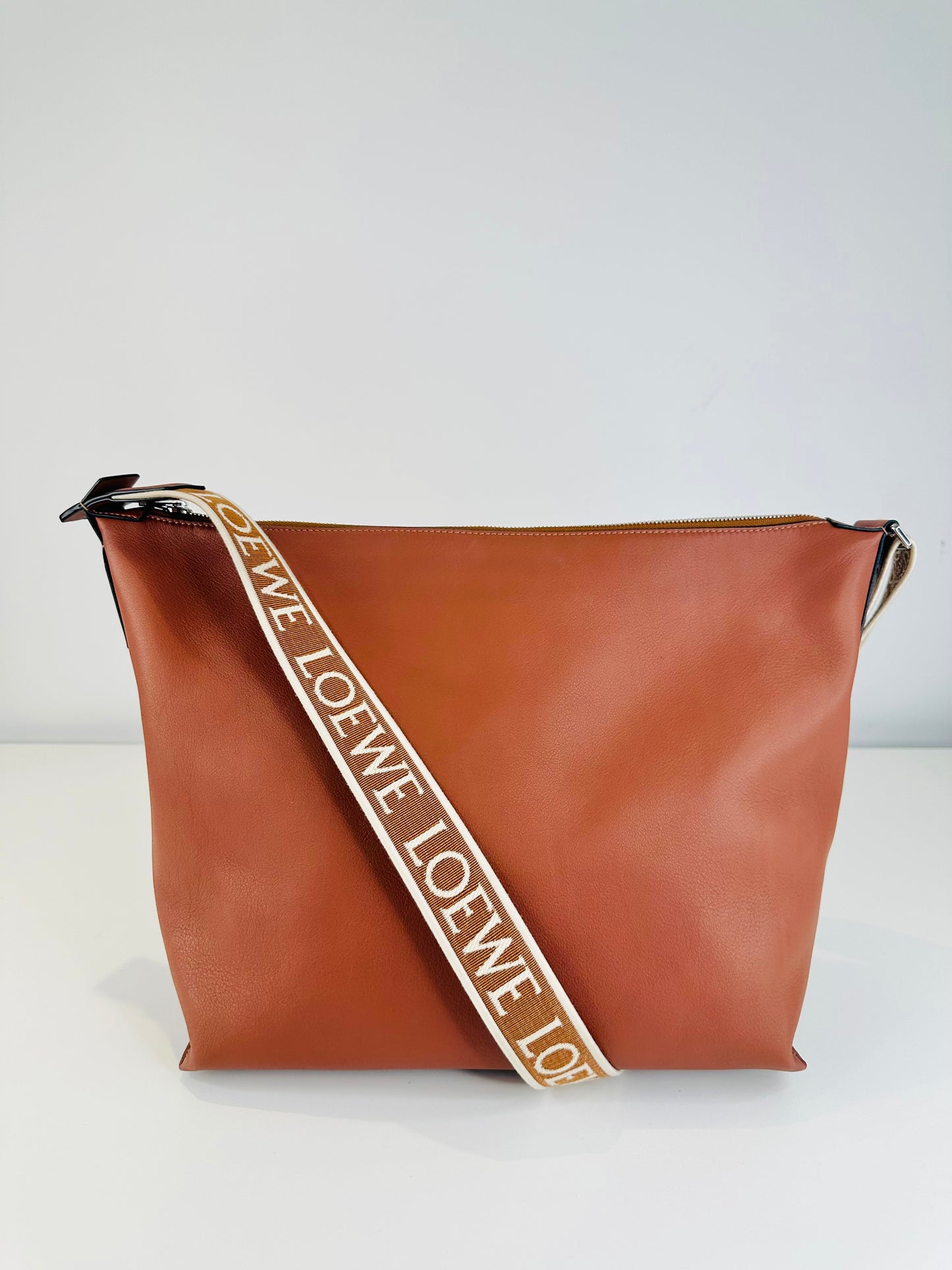 Cubi Crossbody Bag