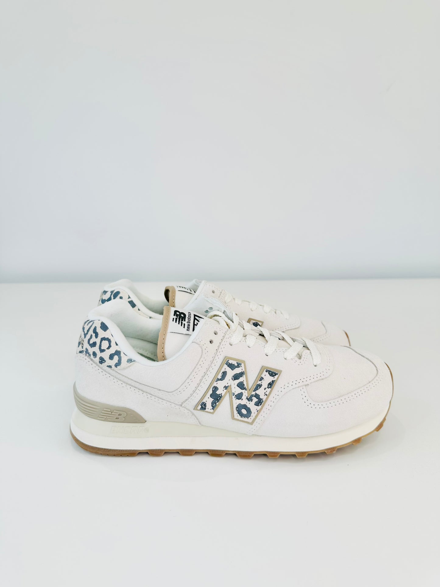 574 Trainers - Size 40