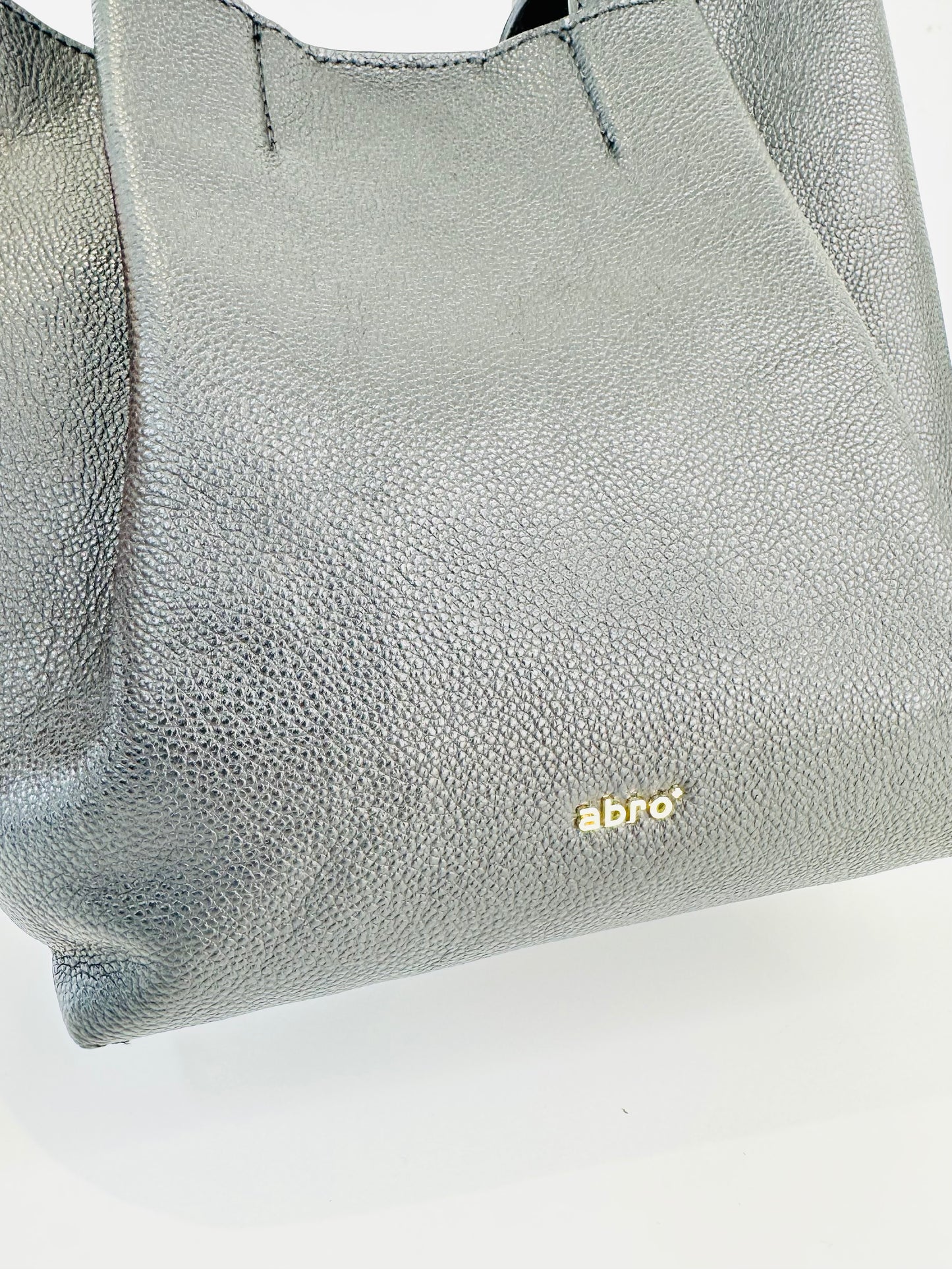 Essentieal Erson Leather Bag