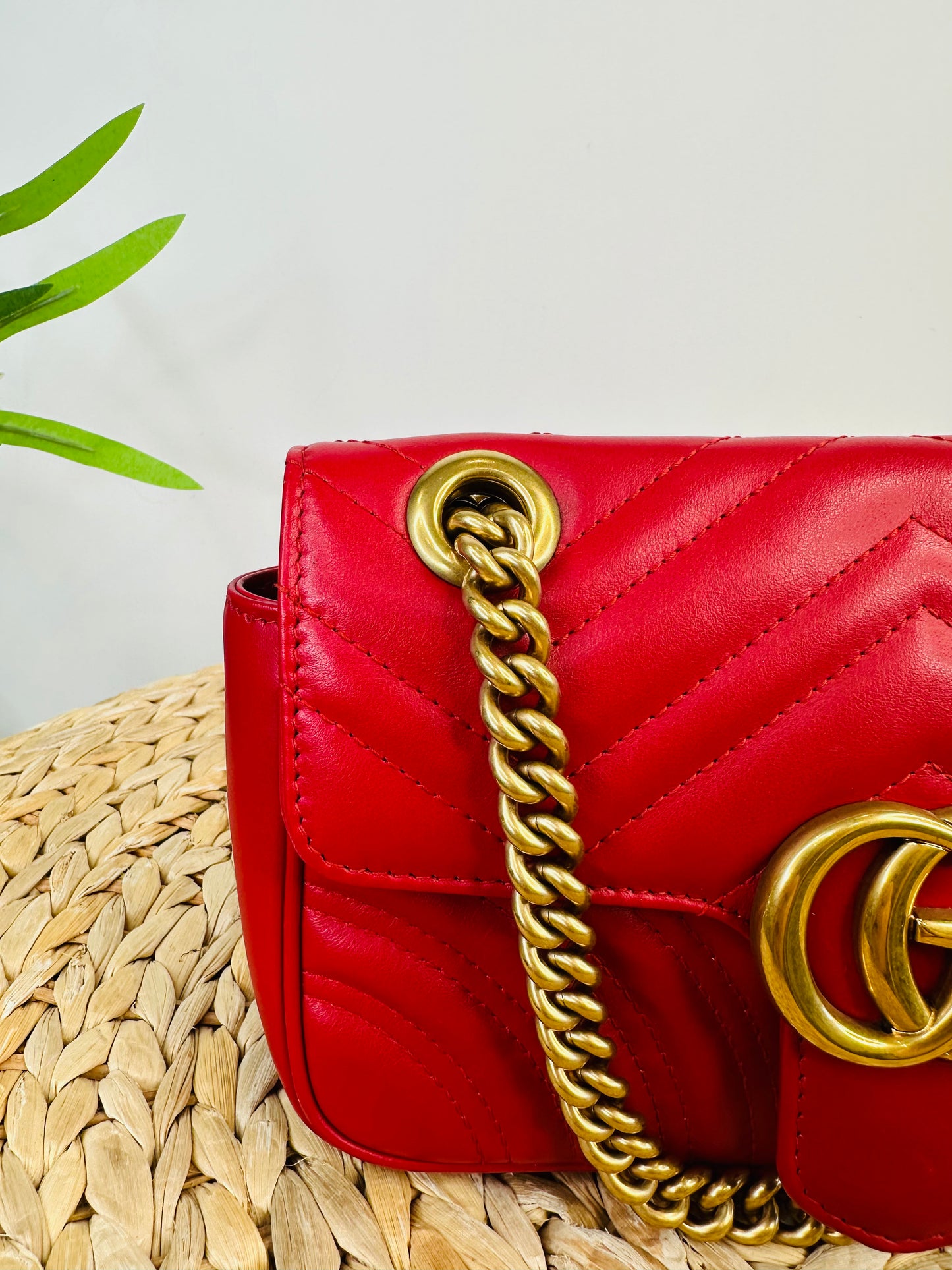 GG Marmont Small Shoulder Bag