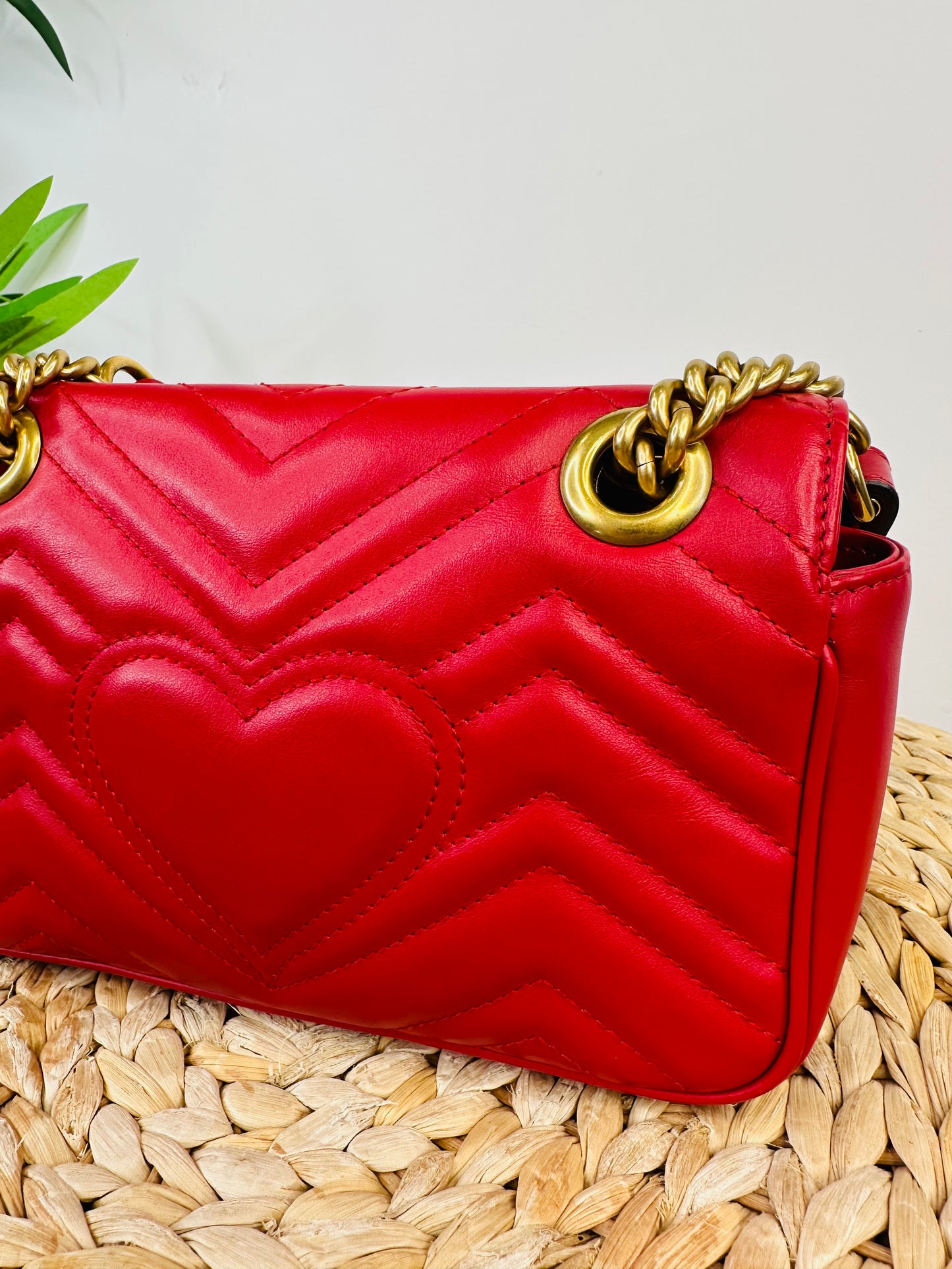 GG Marmont Small Shoulder Bag