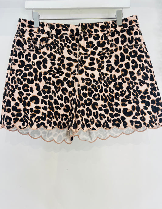 Leopard Ruby Scallop Shorts - Size 3