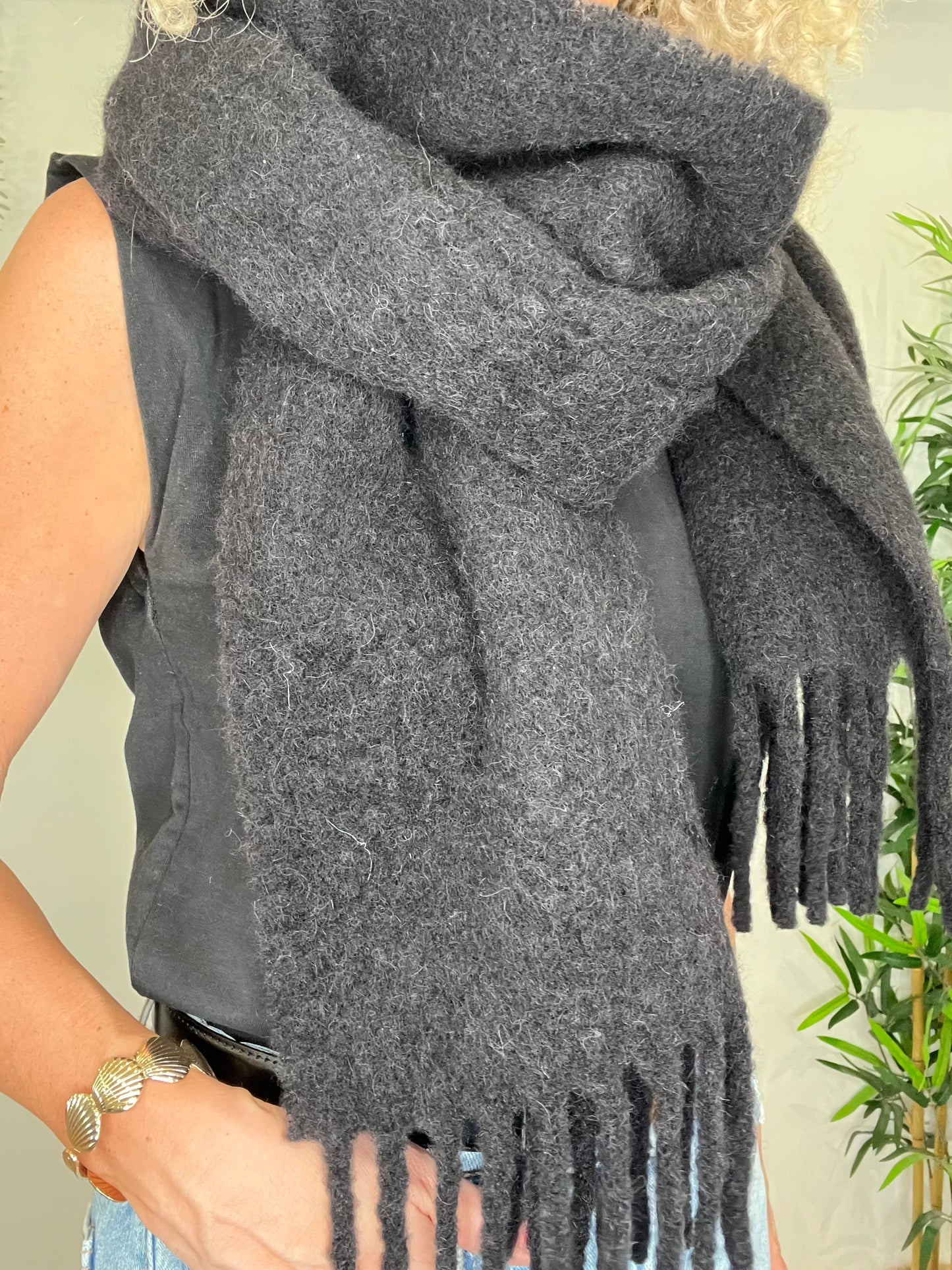 Firny Fringed Scarf