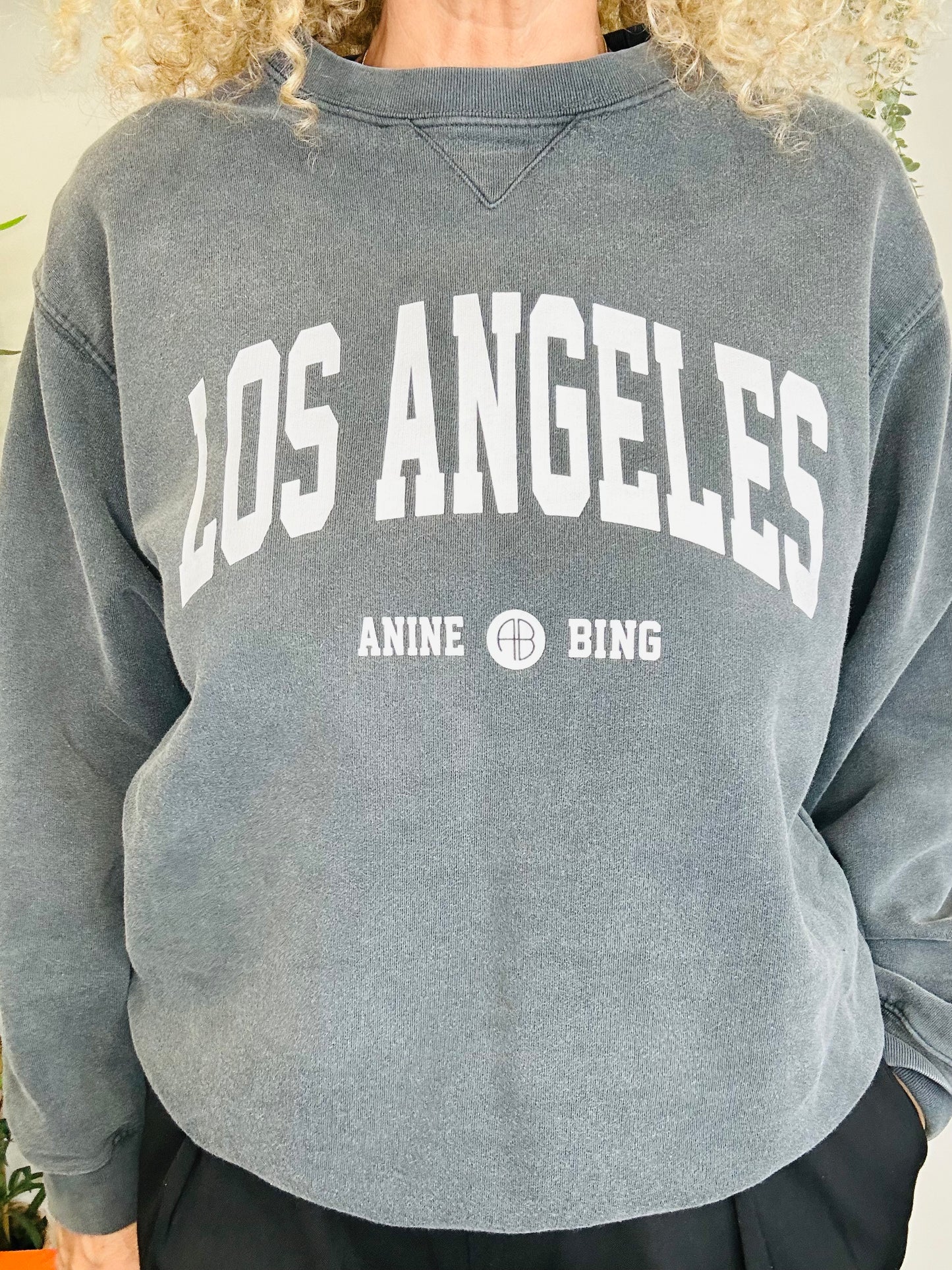 LA Sweatshirt - Size M