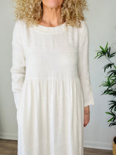Load image into Gallery viewer, Linen Midi Dress - Size XS
