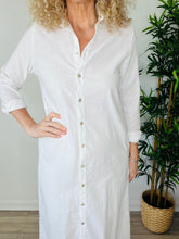 Load image into Gallery viewer, Linen Shirt Dress - Size M/L
