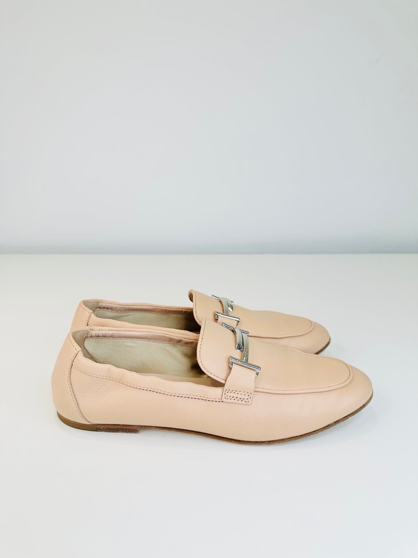 T Leather Loafers - Size 39.5