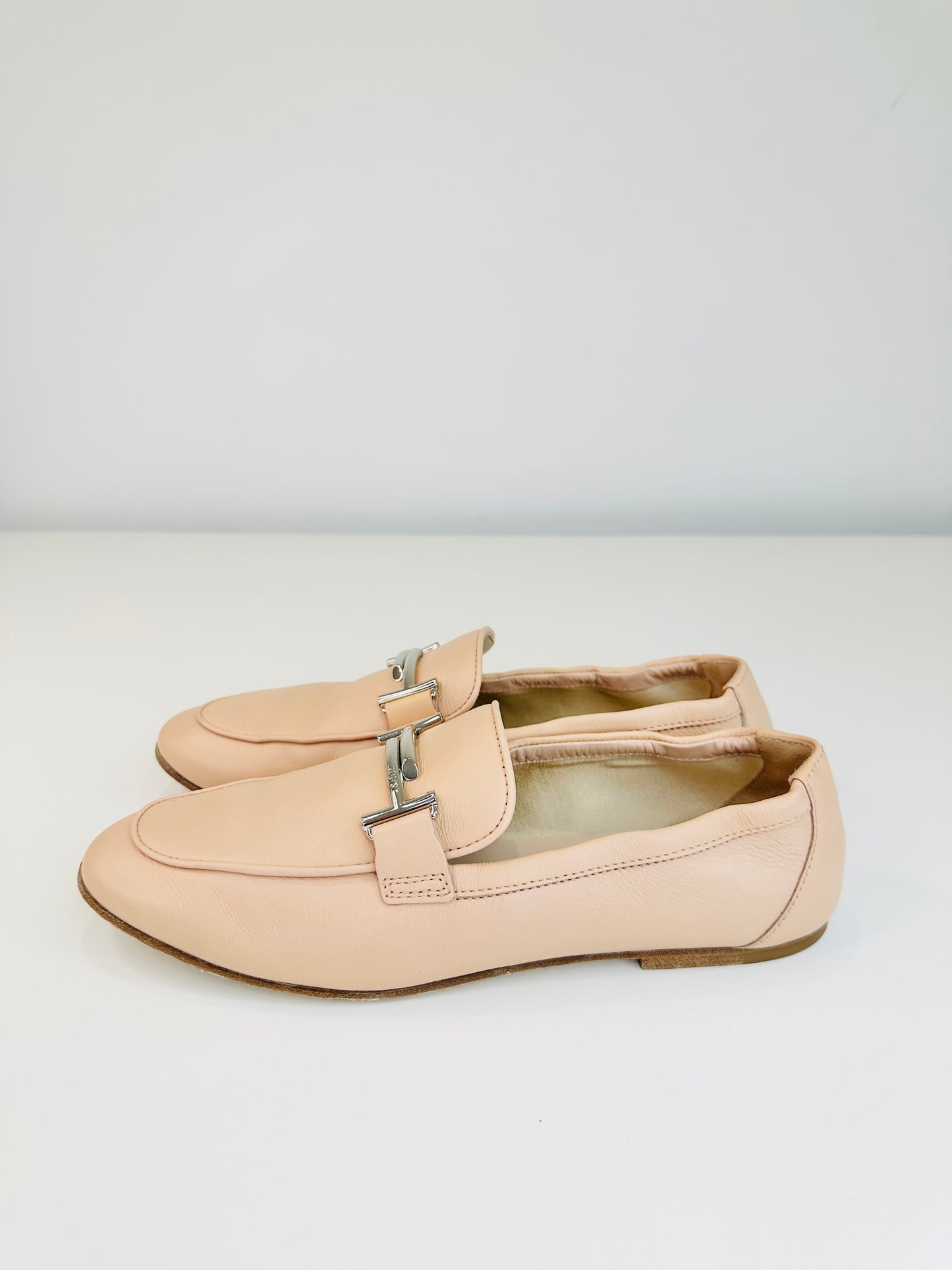 T Leather Loafers - Size 39.5