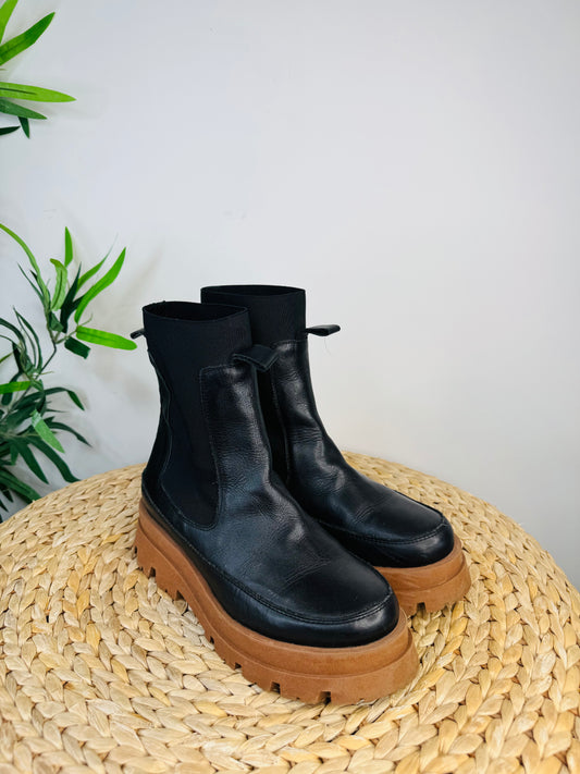 Chunky Leather Boots - Size 39