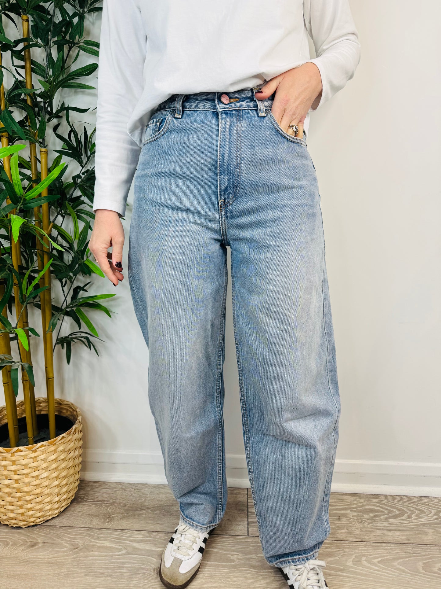 Stary Balloon Leg Jeans - Size 27