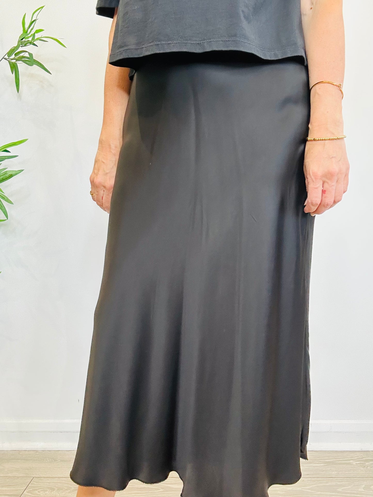 Satin Skirt - Size 12