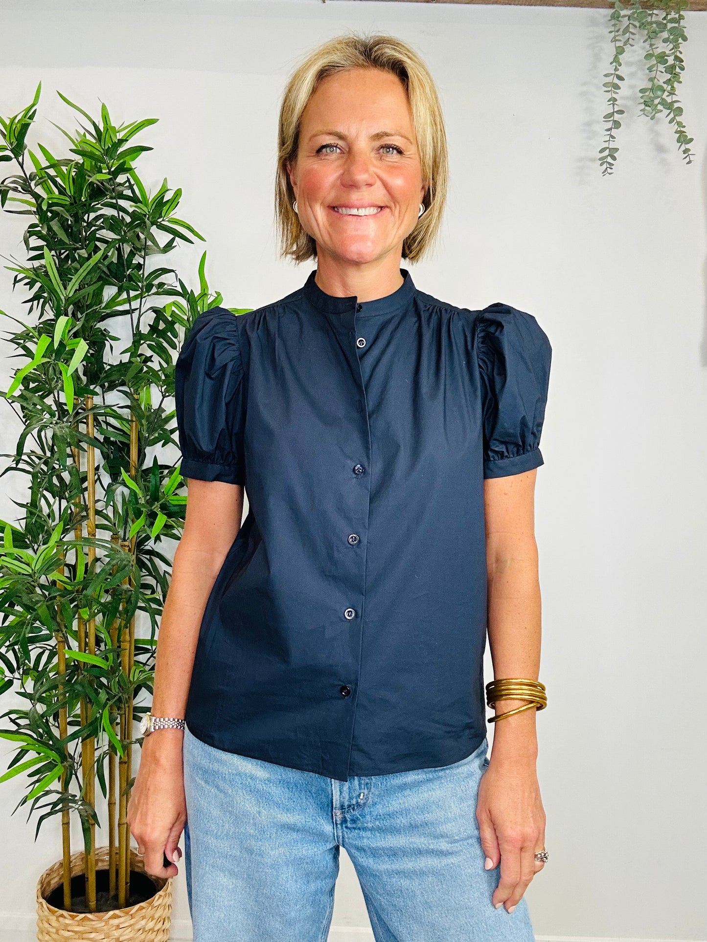 Short Sleeve Shirt - Size S