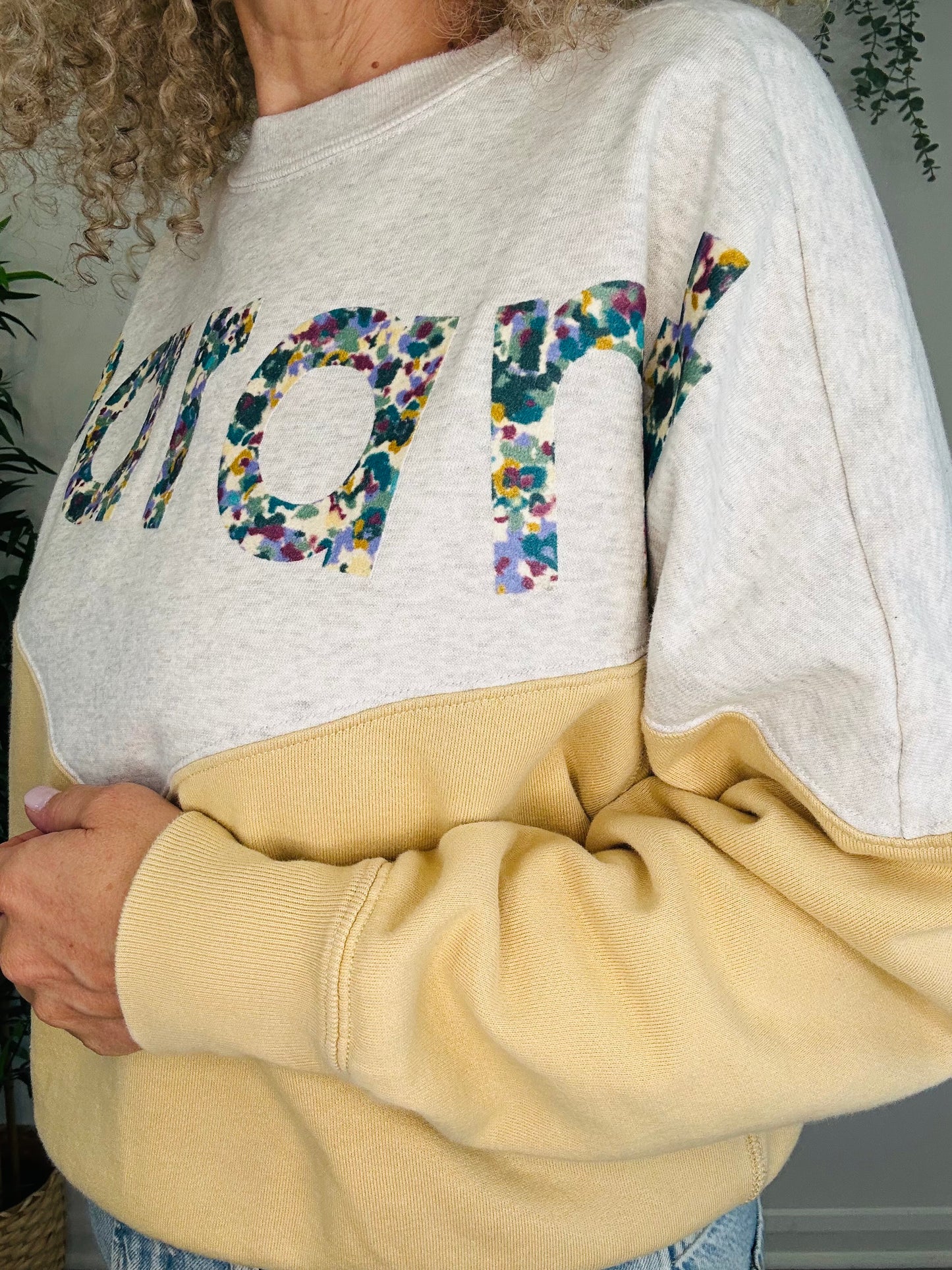 Logo Sweatshirt - Size 38